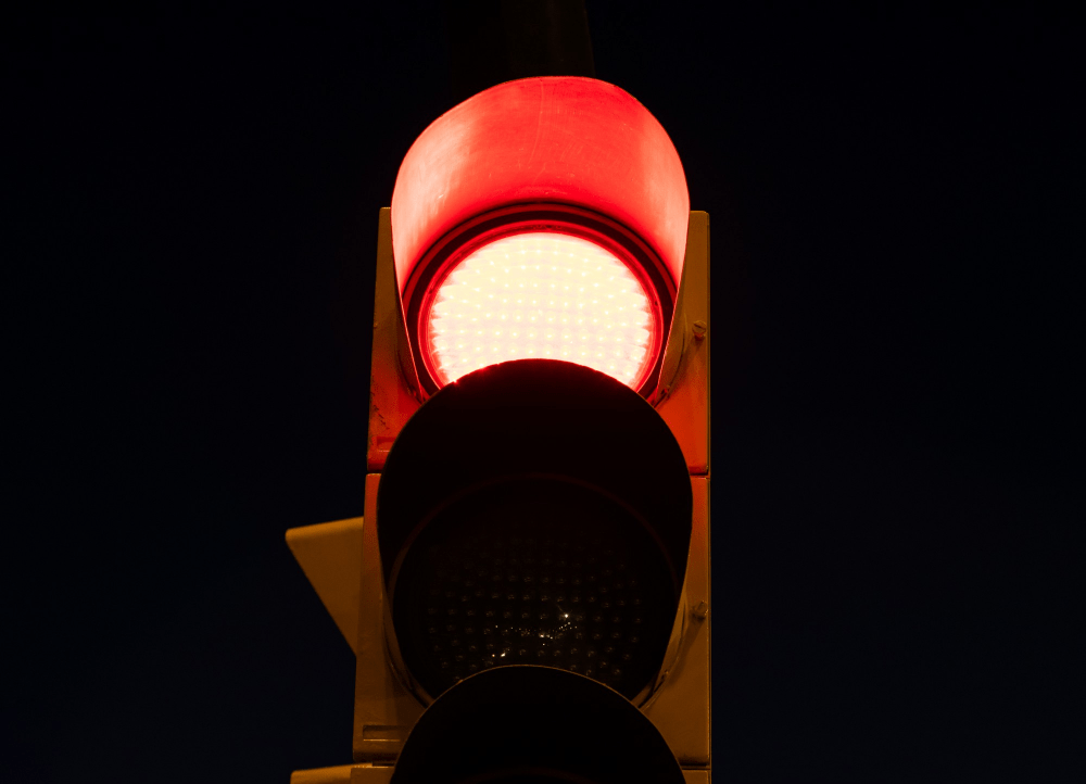 Turning On a Red Light in Arizona: Important Rules - Legacy